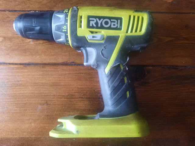 18v Ryobi drill in Power Tools in Hamilton