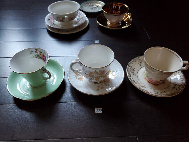Vintage cup of tea & saucers with plates used/tasse de thé usagé dans Art et objets de collection  à Ouest de l’Île - Image 4