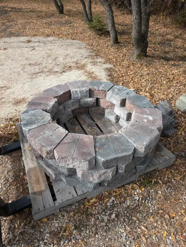 Fire Pit62863285826051123