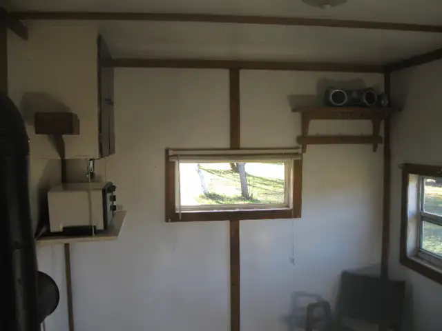 Deluxe Fishing Hut or Tiny House or Studio or.... in Other in Cornwall - Image 9
