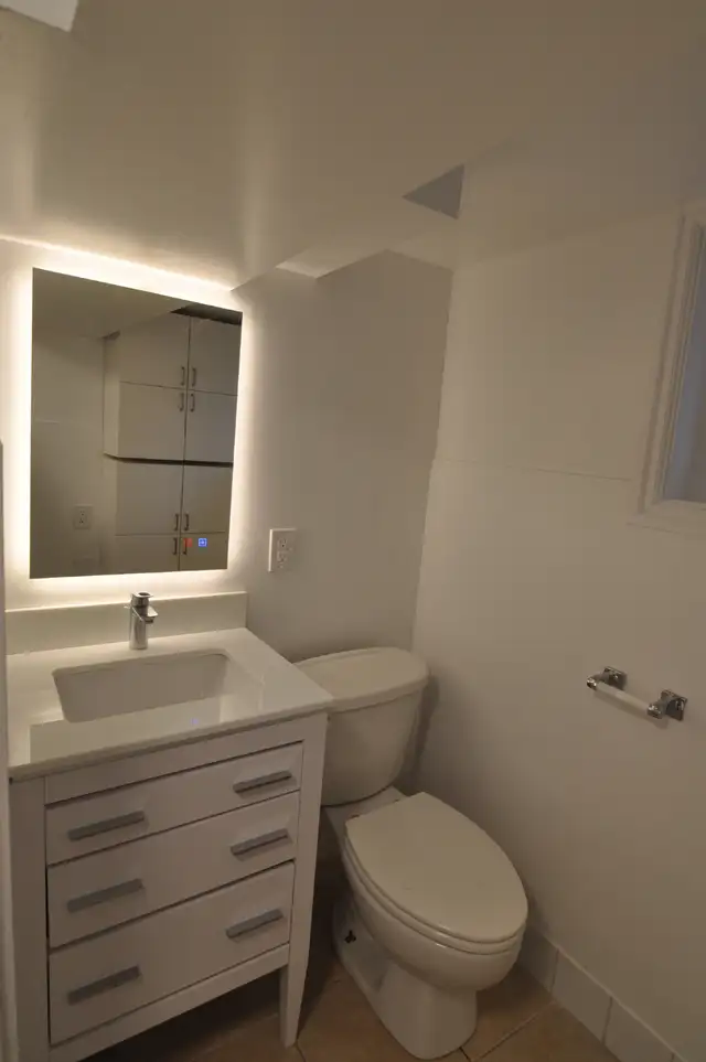 Spacious 2 Bedroom Basement Apartment - Toronto Beaches Area in Long Term Rentals in City of Toronto - Image 5