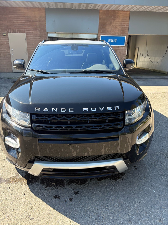2012 Range Rover evoque in Cars & Trucks in Calgary - Image 3