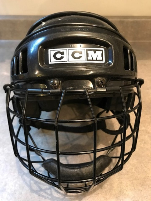 CASQUE D'HOCKEY COMBO CCM 652 TACKS MEDIUM À VENDRE dans Hockey  à Laval/Rive Nord