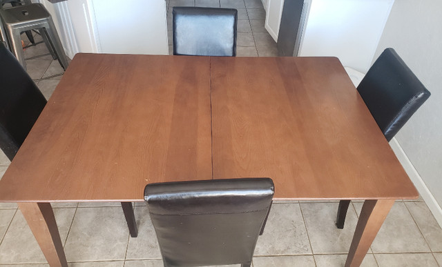 Solid wood dining table (no chairs) in Dining Tables & Sets in Chatham-Kent - Image 2