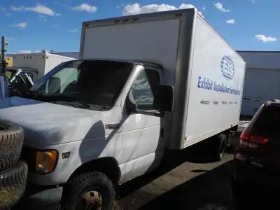 Ford Truck CubeVan 18feet E450 Diesel runs and drive great no issue with it only needs to replace th...