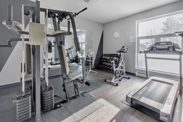 Condo à louer sur 2 étages 5