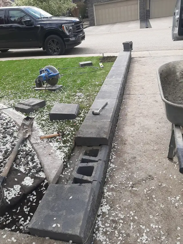 PATHWAYS LANDSCAPING409361774491750402