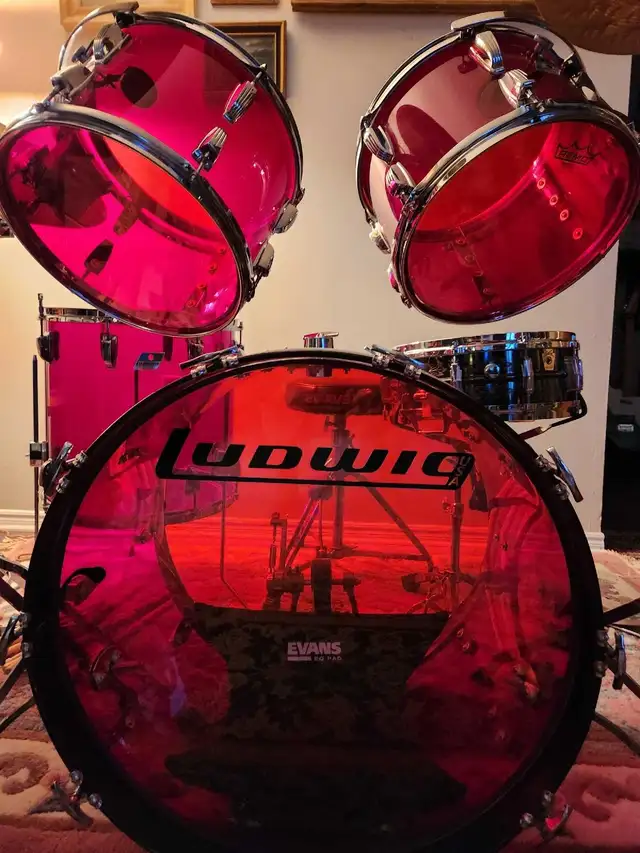 Ludwig vistalite drums on hold in Drums & Percussion in London - Image 8