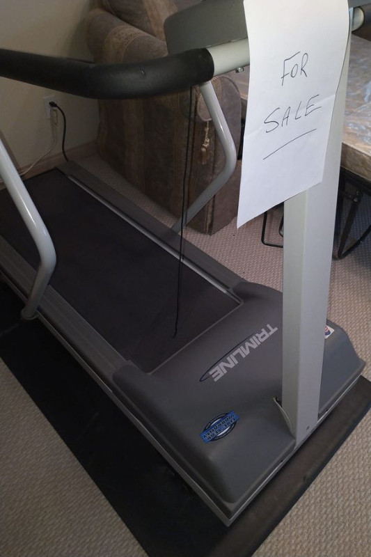 Treadmill with incline Exercise Equipment Calgary Kijiji
