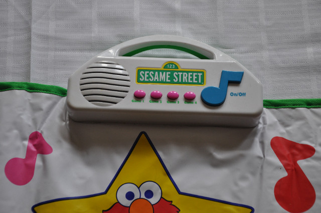SINGING MAT Sesame Street in Toys & Games in Mississauga / Peel Region