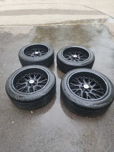 Fits 6×139 and 6×135 bolt patterns they are balanced, and come with special lug key and lug nuts. Us...