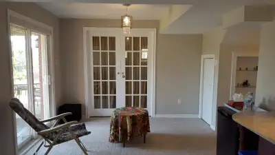 Two bright nice rooms in the walk out lower level with seperate entance, bus stop just in the corner...