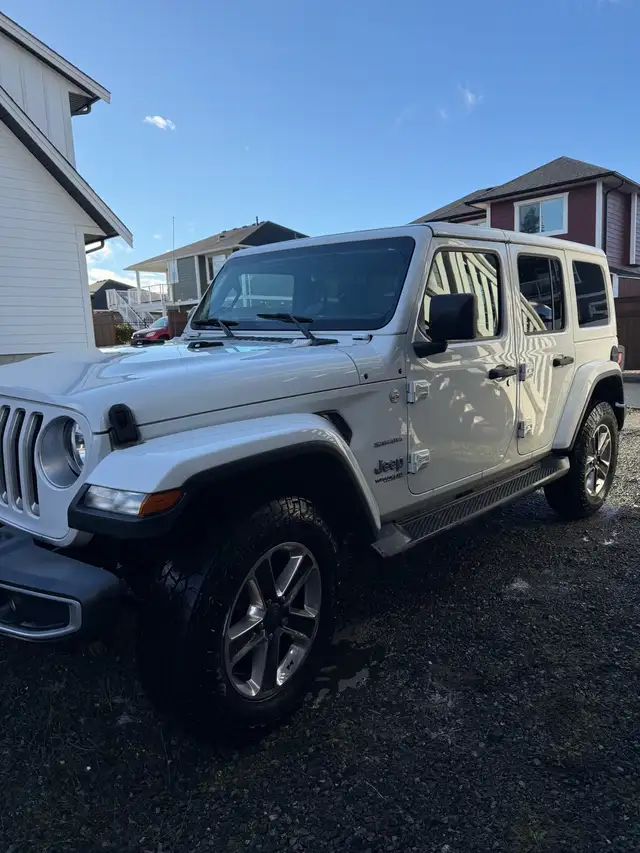 Car detailing for sale in Cars & Trucks in Comox / Courtenay / Cumberland - Image 3