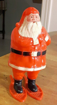 RELIABLE CANADA HARD PLASTIC CHRISTMAS SANTA w SNOWSHOES CANDY