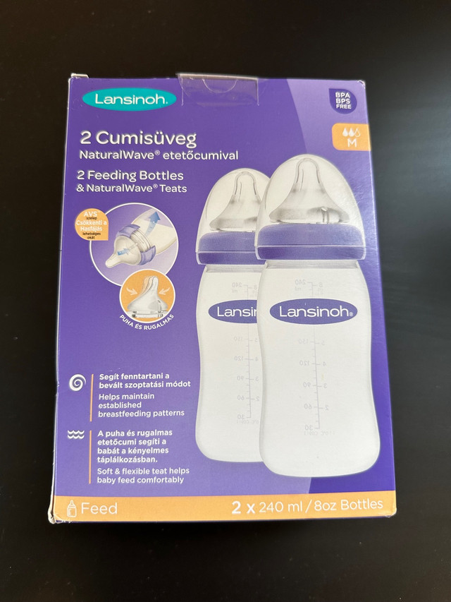 Lansinoh Baby Feeding Bottle 240ml in Feeding & High Chairs in Kitchener / Waterloo