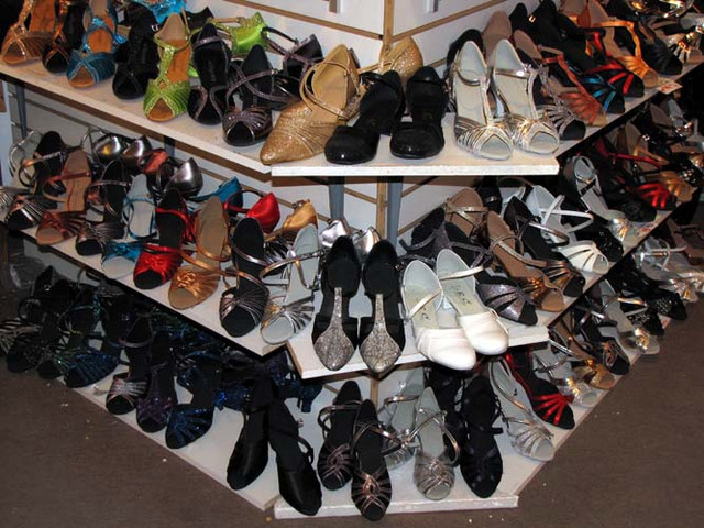 == Souliers de Danse Social - | New Dancing Dance Shoes === dans Femmes - Chaussures  à Ville de Montréal