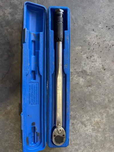 Torque wrench 1/2 inch 150 ft torque, View more