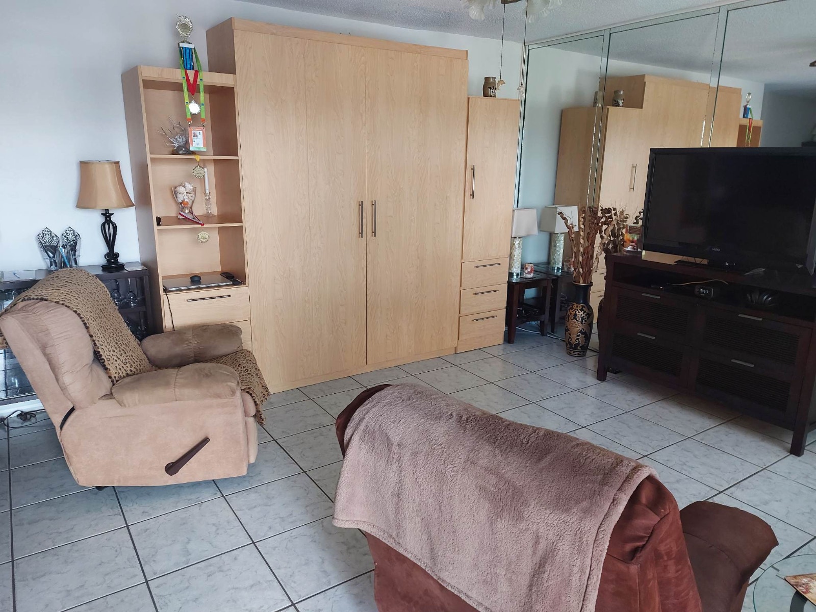 Condo 3 1/2 à vendre à North Miami Beach, en parfaite condition — photo 3