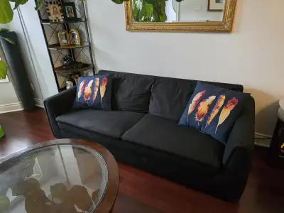 Structube Sofa – 3-Seater – Excellent Condition – Always Covered, View more