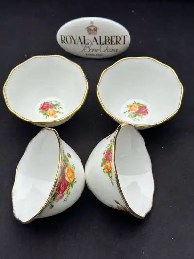 Vintage England Bone China Tea pot set & 8 tea cups- Old Country, View more