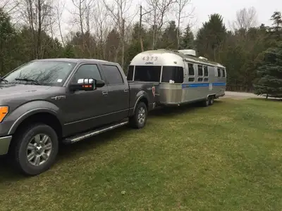 Fully renovated 1986 Airstream Excella Airstream available for sale. Airstream was fully gutted and...