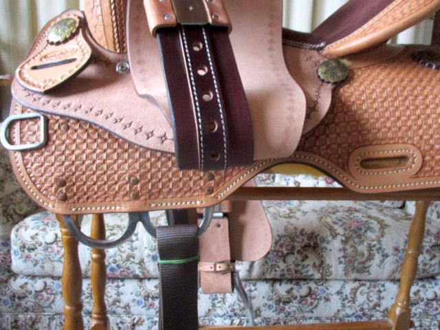 NEW 13” Youth Roughout Saddle in Equestrian & Livestock Accessories in Dawson Creek - Image 3
