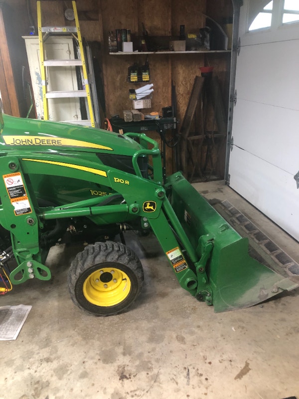 John Deere 1025R.120R Front End Loader Farming Equipment