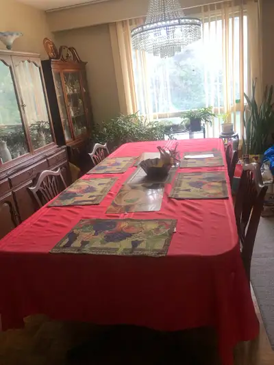 Solid wood dining table (no chairs), extendable with 3 extensions. In very good condition. Pick up i...