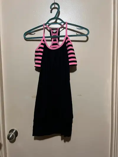 LULULEMON BLACK&PINK STRIPE NO LIMITS TANK, View more