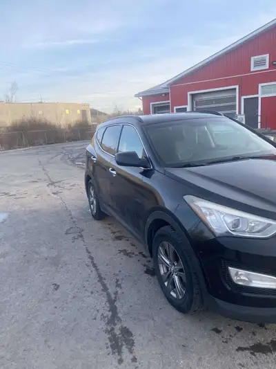Selling my SUV every things works perfect please only serious buyer if not you gonna get blocked.