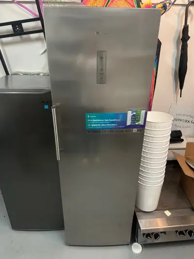 Hisense freezer/fridge, View more