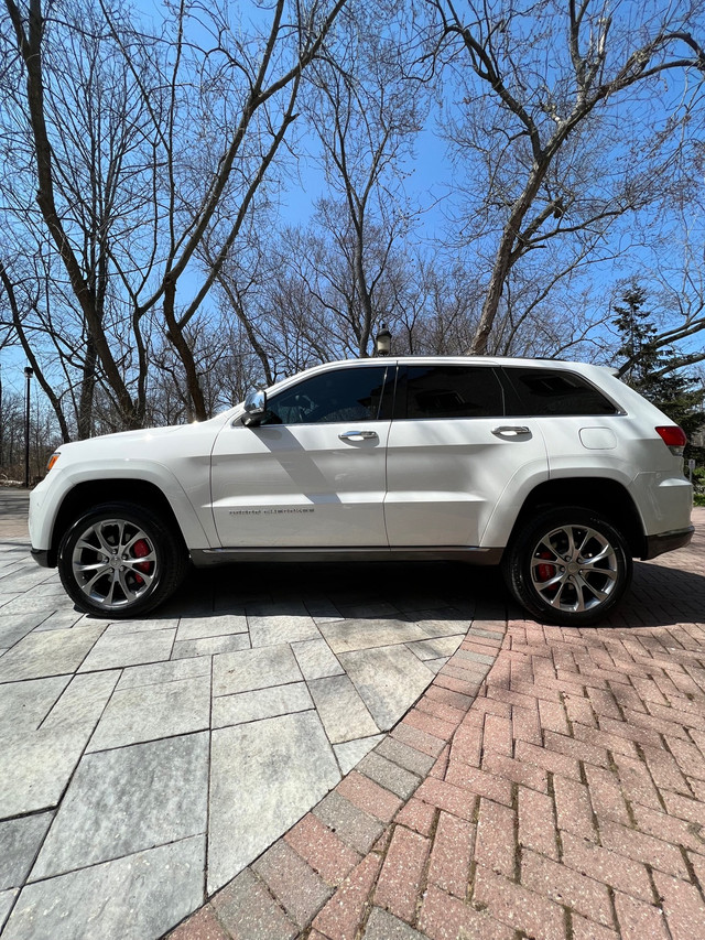 2014 Jeep Grand Cherokee Summit Diesel in Cars & Trucks in Mississauga / Peel Region - Image 2