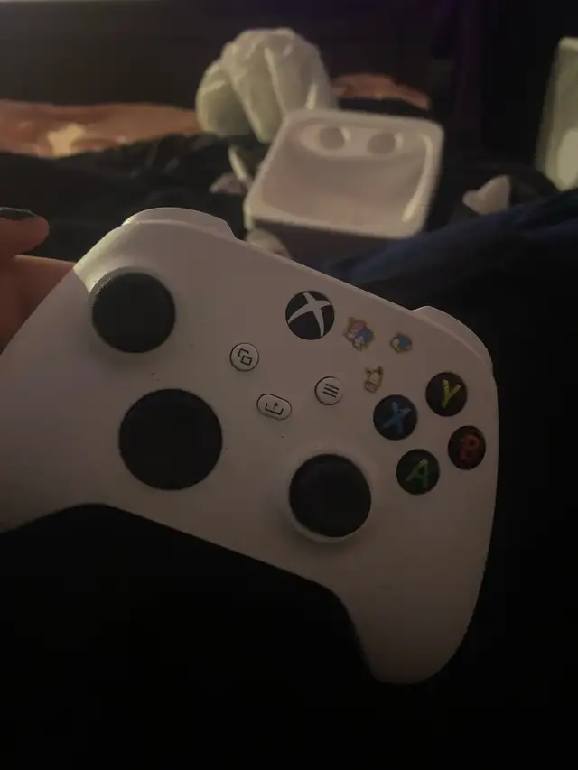 Xbox remote in XBOX One in City of Halifax - Image 2