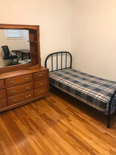 Belle Chambre Meublée T.Inclus avec WiFi
