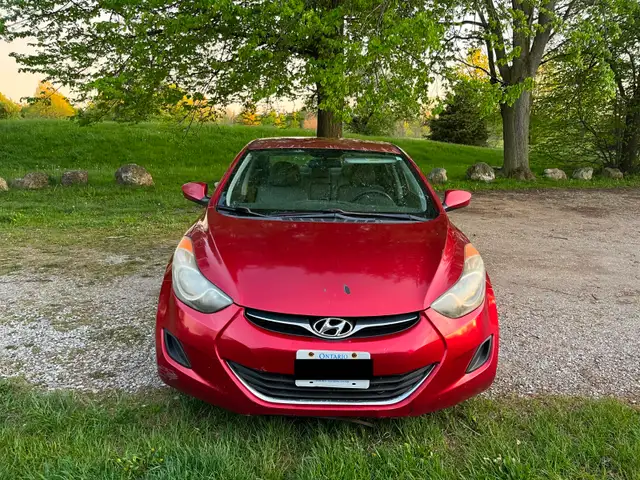 2011 Hyundai Elantra in Cars & Trucks in Cambridge - Image 2