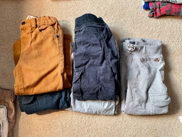 4T bundle of boys clothes in Clothing - 4T in Calgary - Image 2