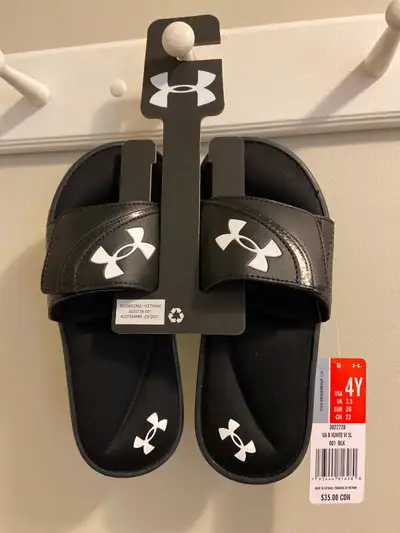 Kids/youth sandals , View more