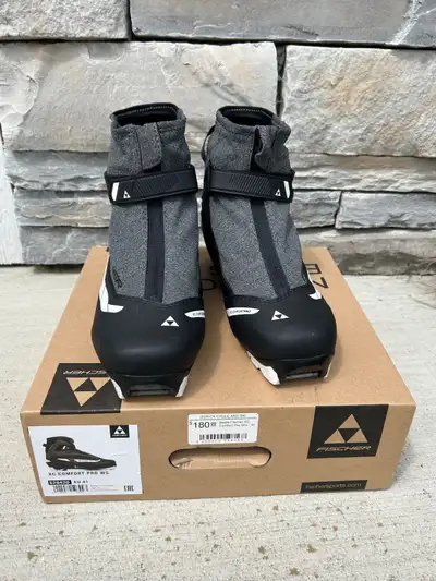 Fischer XC Comfort Pro Women's Cross Country Ski Boots, Size 41, View more