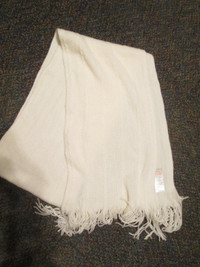 ladies cream scarf (10 x 74) new - never worn