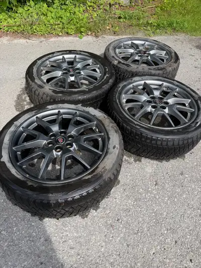 For sale is this set of four 20 inch Cadillac rims from my Cadillac SRX. They come equipped with Bri...