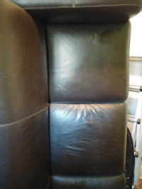 Must Go: Dark Brown Leather Couch