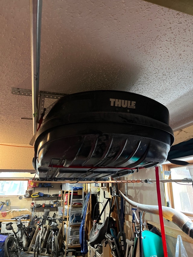 Thule XL Large roof top container Other Calgary Kijiji