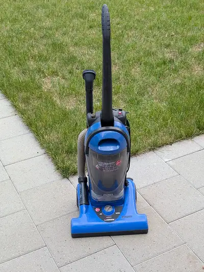 Hoover vacuum - missing height adjustment assembly, View more