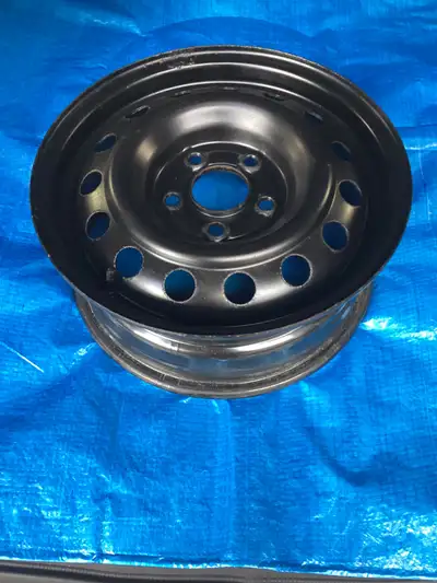 JANTES EN ACIER DE 15 PO. ( 5-114.3 MM )