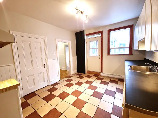 5 ½  libre Quebec Quartier Montcalm LOGEMENTS À LOUER in Long Term Rentals in Québec City - Image 11