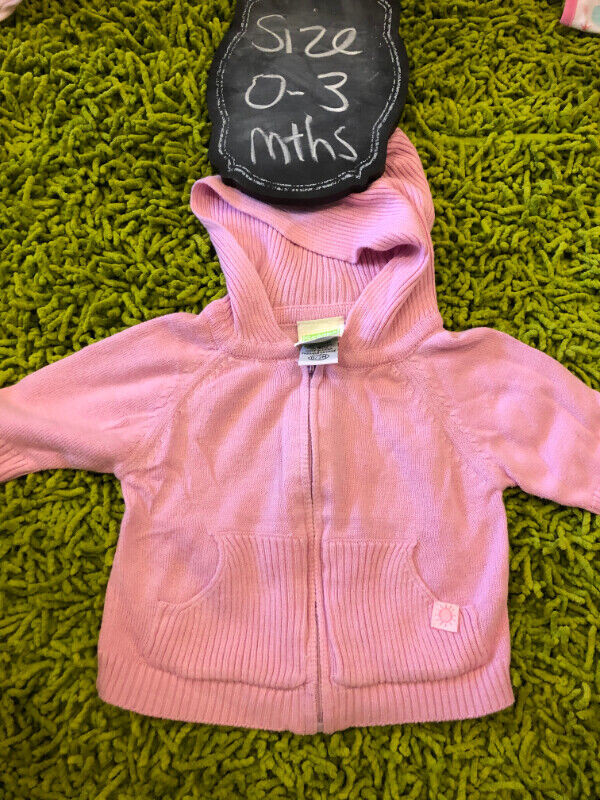 Girls pink zip up Sweater by Sesame Street - EUC 0-3 mths in Clothing - 0-3 Months in Calgary - Image 2