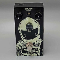 Walrus voyager astronut limited edition 