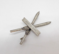 Sterling Silver .925 Goose Bay Crossed Skis Souvenir Brooch Pin