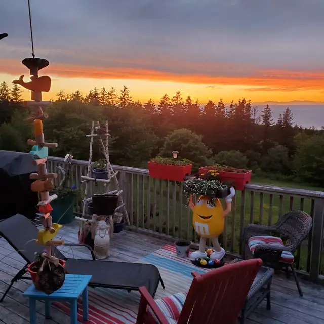 ocean view vacation property sleeps 10 in Nova Scotia in Canada - Image 4