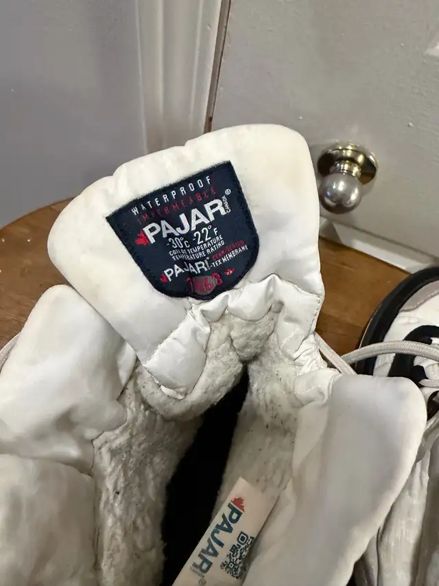Pajar Boots in Men's Shoes in Markham / York Region - Image 5